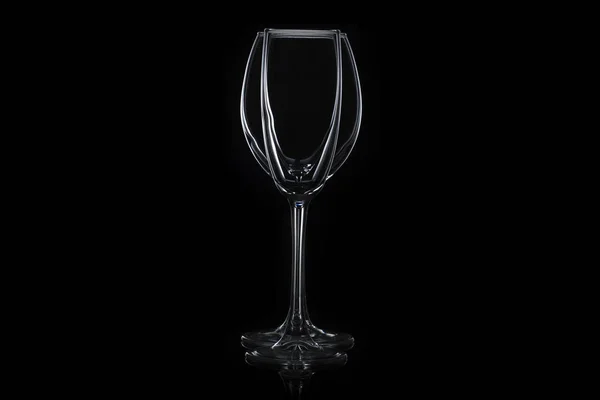 Siyah Arka Planda Iki Şarap Gözlükleri — Stok fotoğraf