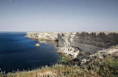 Yaz aylarında Kırım'da Tarkhankut Burnu