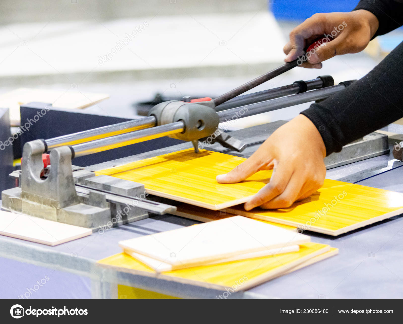 Cutting Floor Tiles Using Tile Cutter Machine Cutting Ceramic