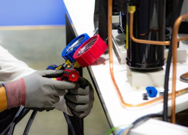 ölçme donanımları, klimalar doldurmak için manometreler