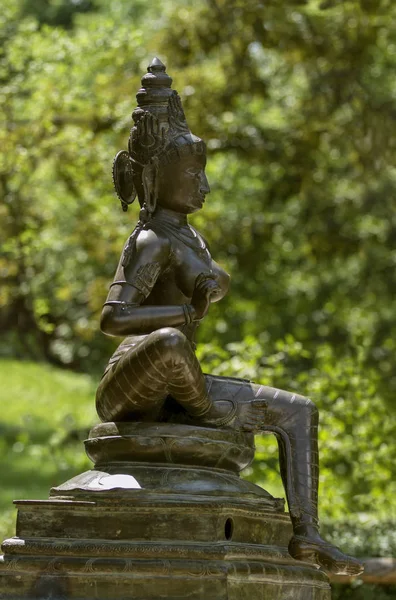 Медная Статуя Богини Парвати Статуя Индийской Богини Плодородия Любви Преданности — стоковое фото