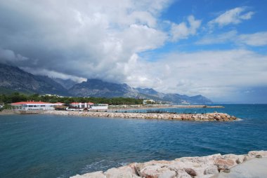 dağlar yaz deniz gökyüzü 