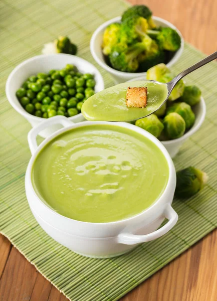 Crème Groentesoep Puree Houten Achtergrond — Stockfoto