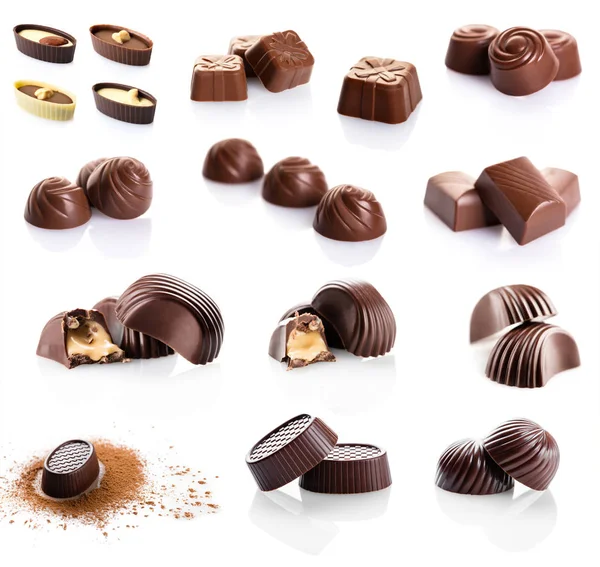 Doces Chocolate Sortidos Isolados Fundo Branco — Fotografia de Stock