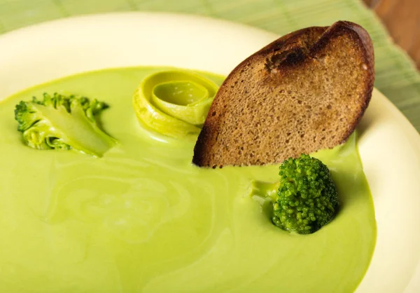 Krémová Polévka Pyré Zelený Hrášek Detailním Zelenina — Stock fotografie