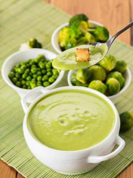 Crème Groentesoep Puree Houten Achtergrond — Stockfoto