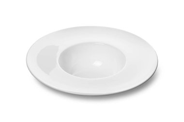 Beyaz izole arka plan üzerinde yeni boş derin plaka