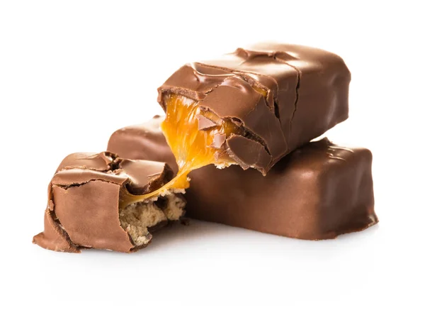 beyaz izole arka plan üzerinde çikolata yakın çekim