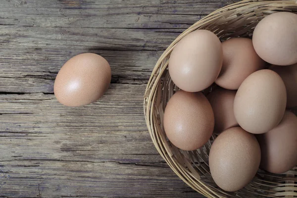 Коричневые Куриные Яйца Крупным Планом Деревянном Фоне — стоковое фото