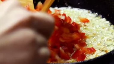 patates soğan ve bitkisel yağ biber yemek