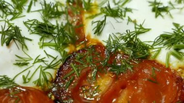 yumurta ile sebze bir tavada kızartma