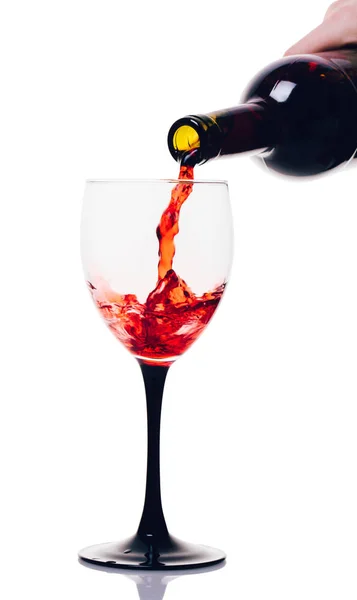 Vin rouge versant verre — Photo