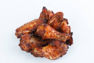 Beyaz arka plan üzerinde izole ızgara tavuk budu kızarmış. menü. fastfood