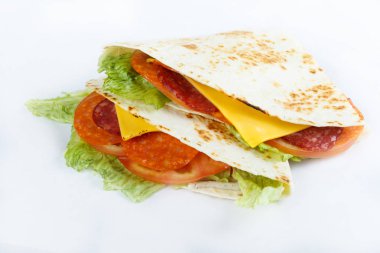 Meksika geleneksel yemeği - quesadillias kapatın. Üstten Görünüm menü fotoğraf