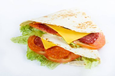 Meksika geleneksel yemeği - quesadillias kapatın. Üstten Görünüm menü fotoğraf