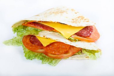 Meksika geleneksel yemeği - quesadillias kapatın. Üstten Görünüm menü fotoğraf