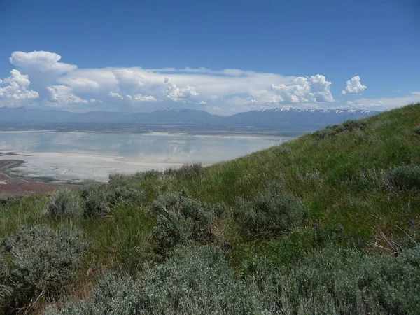 Utah Taki Büyük Tuz Gölü Boyunca Berrak Gökyüzü Ile Muhteşem — Stok fotoğraf