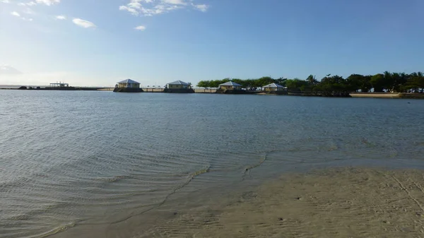 Vue Imprenable Sur Océan Avec Des Vagues Tranquilles — Photo