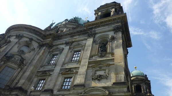 berliner dom building, dome details