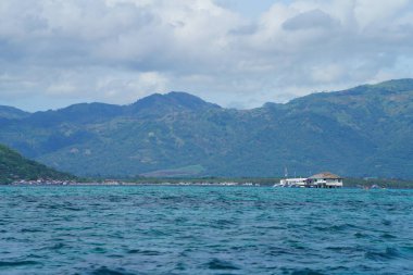 Muhteşem okyanus manzarası ile muhteşem gök