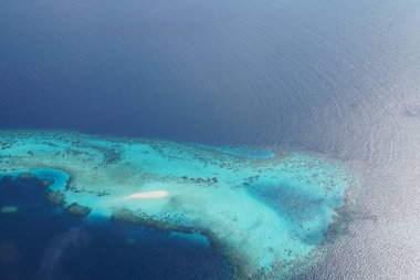 İnanılmaz okyanus derinliği görmek şaşırtıcı doğa ile