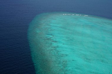 İnanılmaz okyanus derinliği görmek şaşırtıcı doğa ile