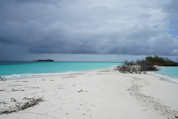 View Ocean Monsoon Season Uninhabited Island Maldives — Stock Photo, Image