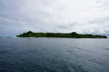 Maldivler bir tekneden okyanus manzarası
