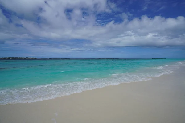 View Beach Beautiful Uninhabited Island Maldives — Stock Photo, Image