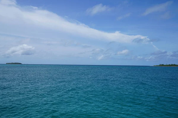 Kilátás Óceánra Egy Csónakot Maldív Szigeteken — Stock Fotó