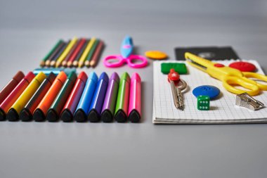   ileti örneği kalem ve işaretleri                                