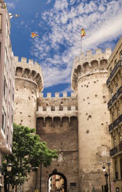  Towers of Quart (Torres de Quart) - Valencia, İspanya'da gotik mimari
