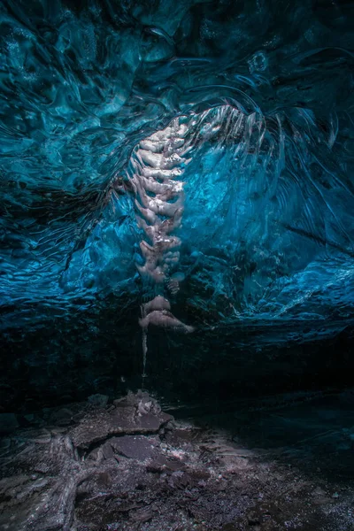 Lodowe Jaskinie Lub Kryształowych Jaskiń Lodowce Islandii Naprawdę Fascynujące Cud — Zdjęcie stockowe