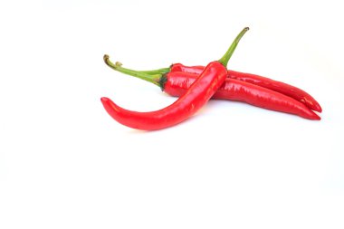 beyaz arkaplanda biber