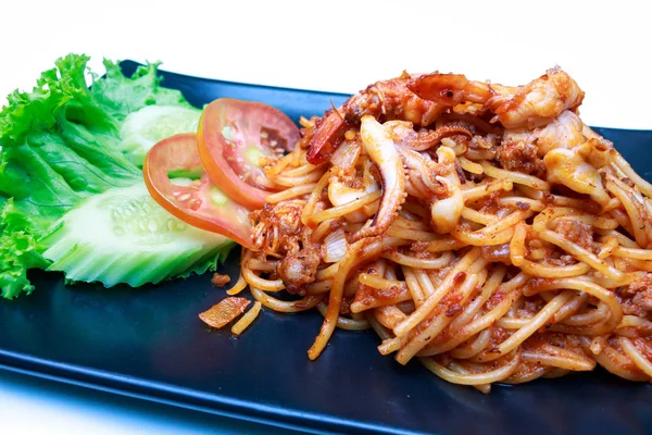 Spaghete Fundal Alb — Fotografie, imagine de stoc