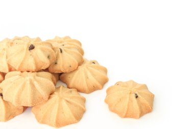 çikolata parçalı kurabiye bisküvi üzerinde beyaz bakcground