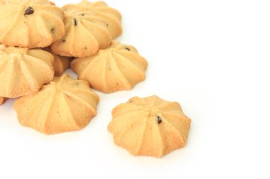 çikolata parçalı kurabiye bisküvi üzerinde beyaz bakcground