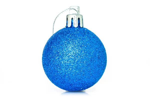 beyaz zemin üzerine altın dekorasyon Noel süsler