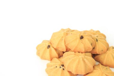 çikolata parçalı kurabiye bisküvi üzerinde beyaz bakcground