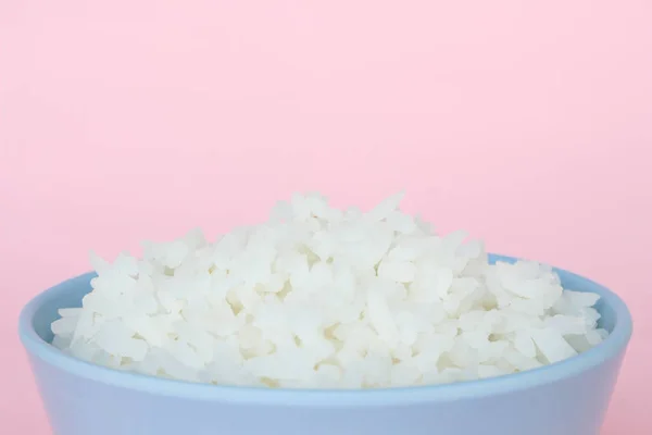 Rýže Misce Růžovém Pozadí Růženín — Stock fotografie