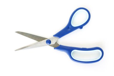 beyaz zemin üzerinde mavi makas kesim