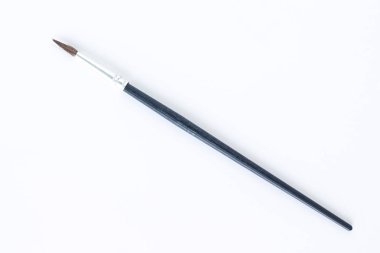 Beyaz arka plan üzerinde boya fırça ayarlama aracı sanat