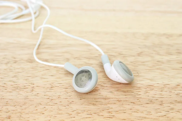 Auriculares Auriculares Sobre Fondo Madera — Foto de Stock