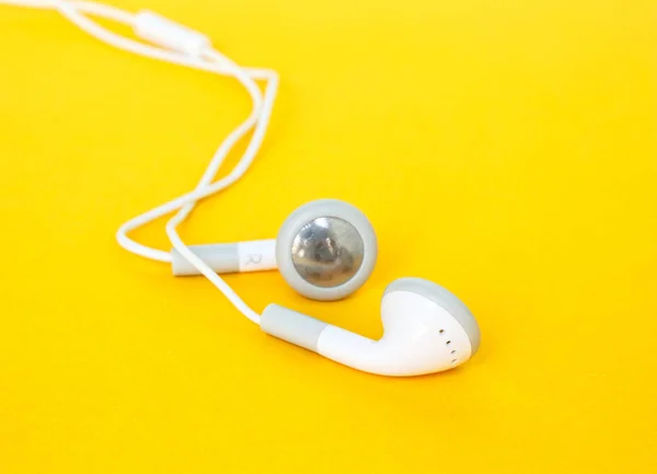 Auriculares Auriculares Sobre Fondo Amarillo — Foto de Stock