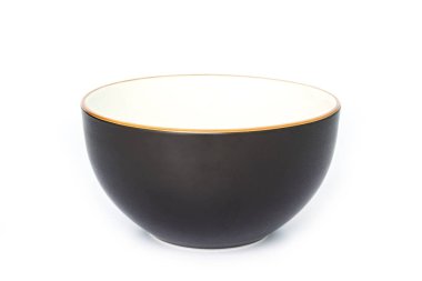 Siyah kase beyaz arkaplanda izole.