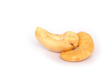 beyaz zemin üzerine kaju fıstığı.