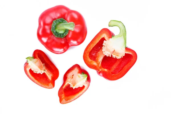 Rode Paprika Stukjes Gesneden Witte Achtergrond Bovenaanzicht — Stockfoto