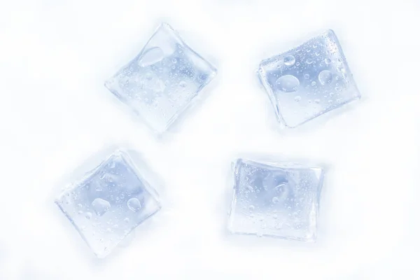 Группа Кубики Льда Белом Фоне — стоковое фото