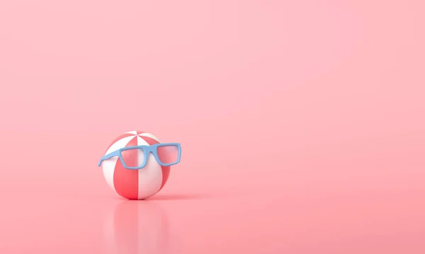 Pelota Playa Con Gafas Sol Sobre Fondo Rosa —  Fotos de Stock