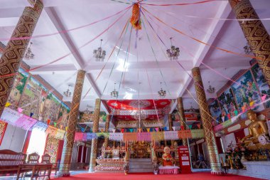 Boonyavas Tapınağı, kırmızı ve beyaz küçük tapınak Phae ilçe Khonkaen Chum Tayland